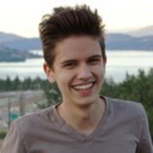 Meet your Posher, Logan